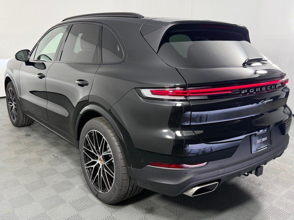 new 2025 Porsche Cayenne car, priced at $103,765