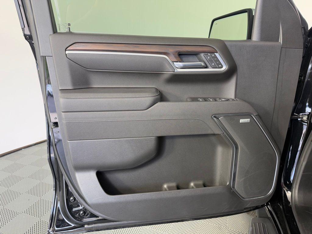 used 2025 GMC Sierra 1500 car, priced at $55,495