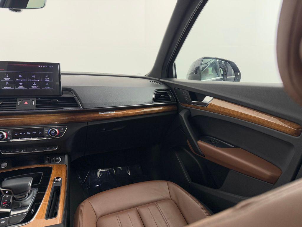 used 2021 Audi Q5 car, priced at $24,495