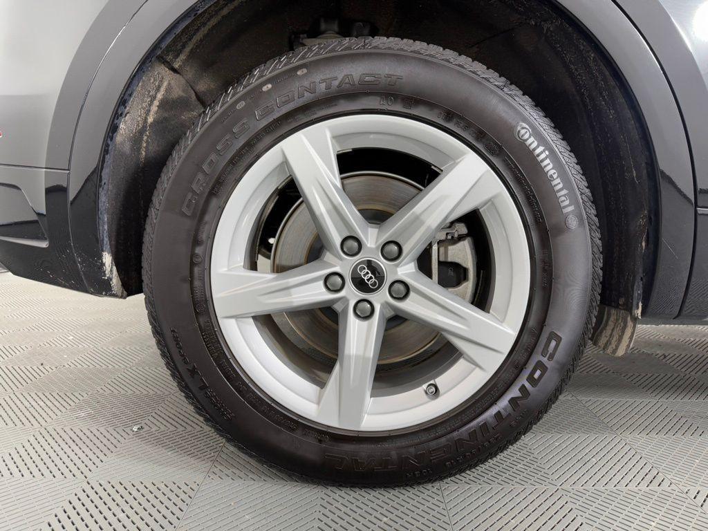 used 2021 Audi Q5 car, priced at $24,495