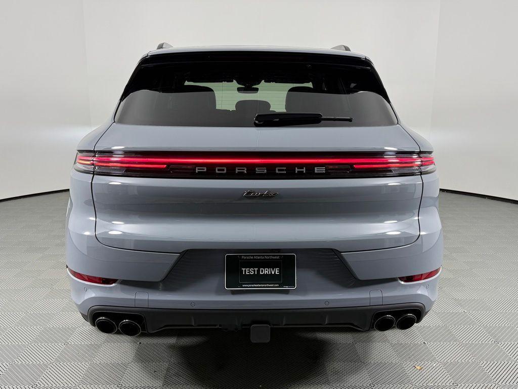 new 2025 Porsche Cayenne car