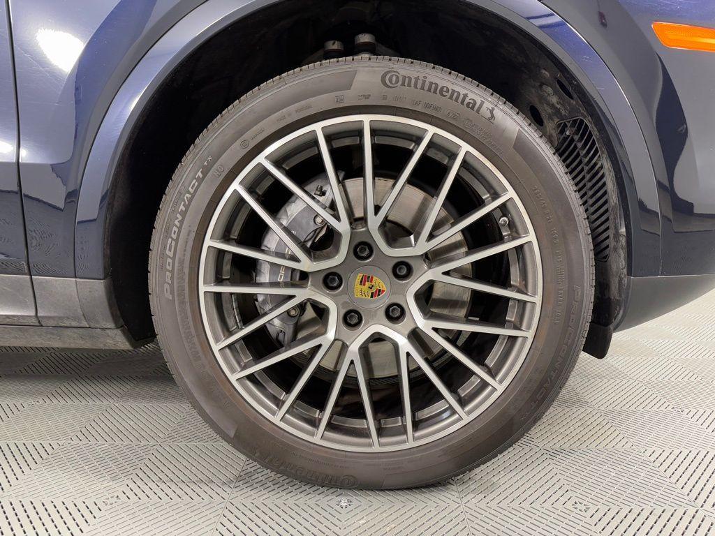 used 2022 Porsche Cayenne car, priced at $59,795