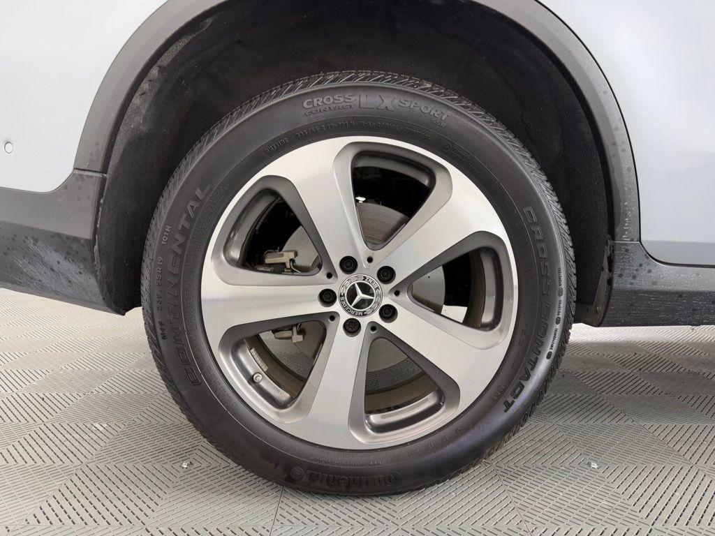 used 2022 Mercedes-Benz GLC 300 car, priced at $33,495