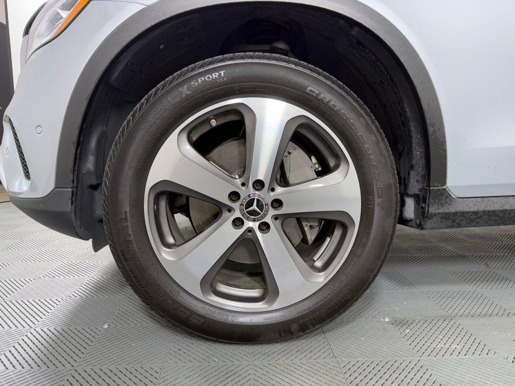 used 2022 Mercedes-Benz GLC 300 car, priced at $33,495