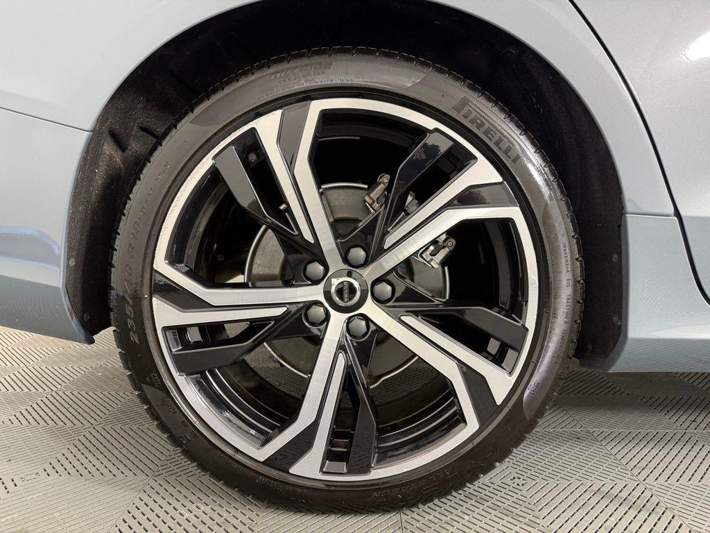 used 2024 Volvo S60 car, priced at $31,995