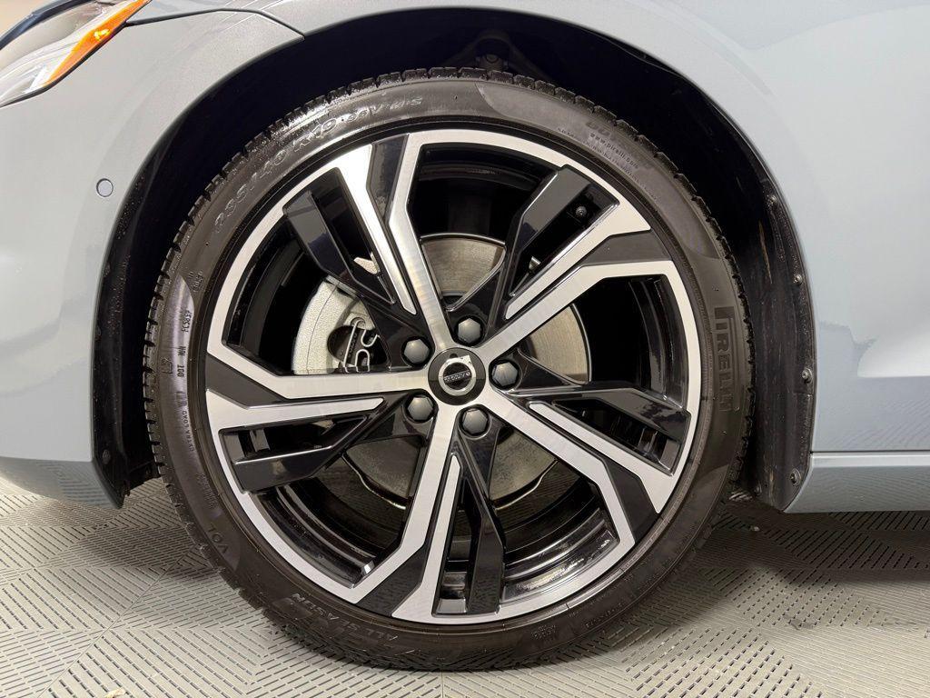 used 2024 Volvo S60 car, priced at $31,995