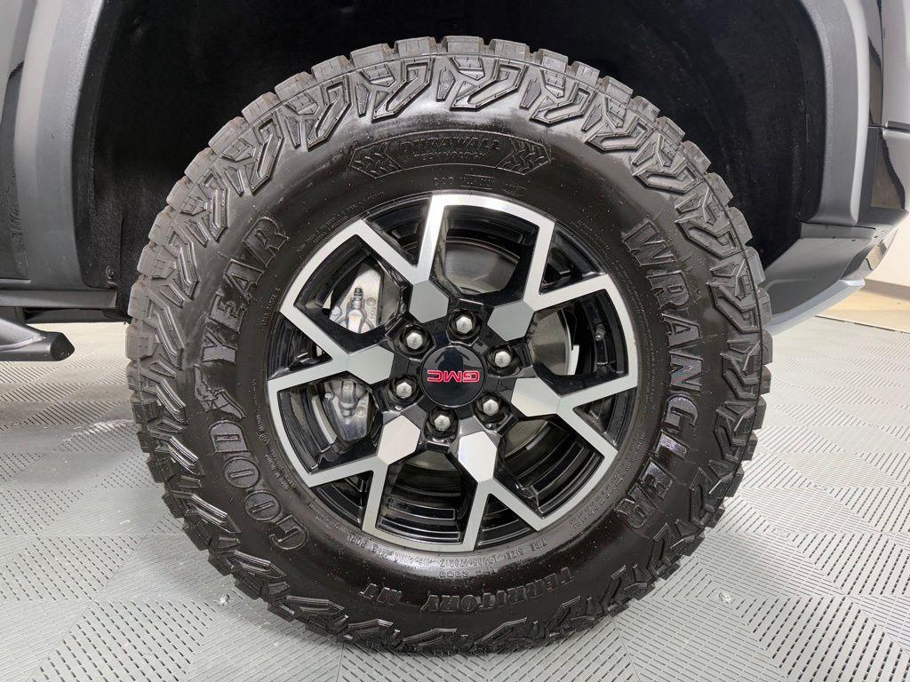 used 2025 GMC Canyon car, priced at $45,495