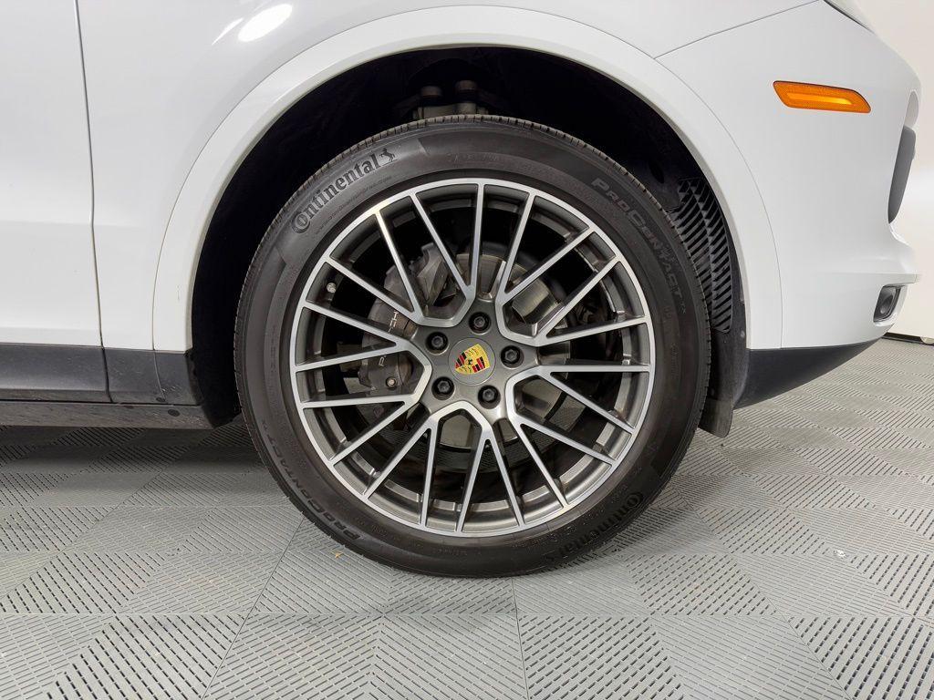 used 2020 Porsche Cayenne car, priced at $44,795