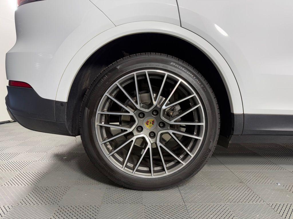 used 2020 Porsche Cayenne car, priced at $44,795