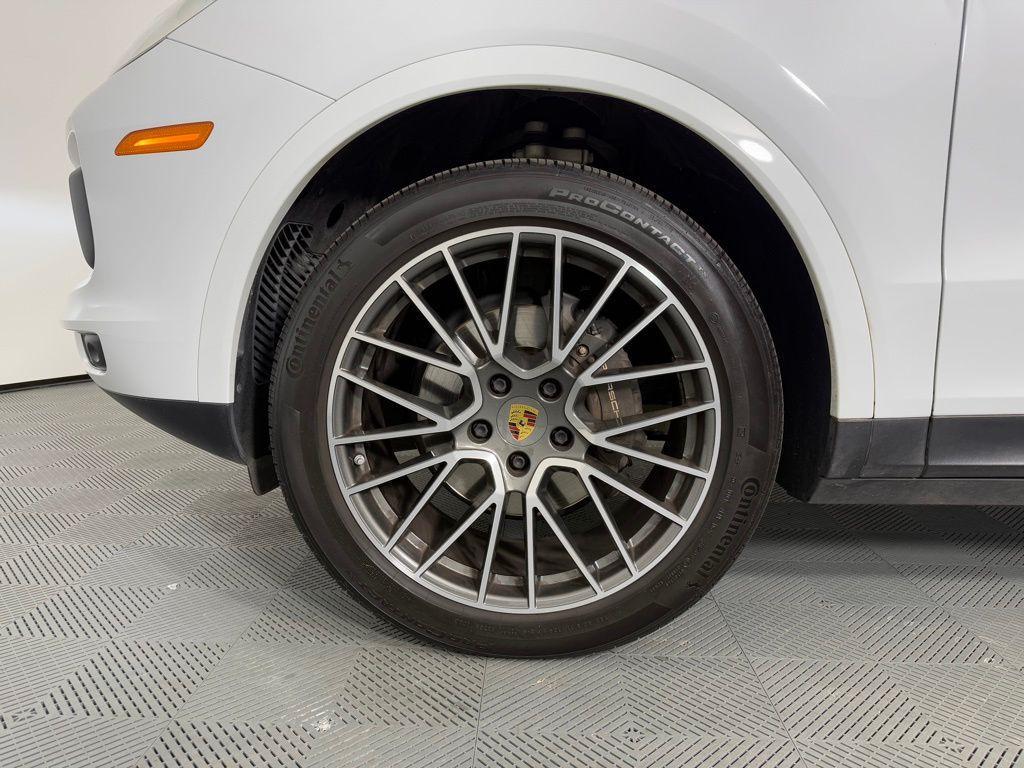 used 2020 Porsche Cayenne car, priced at $44,795