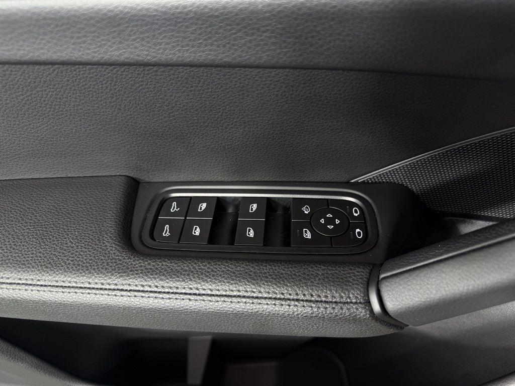 used 2024 Porsche Cayenne car, priced at $74,995