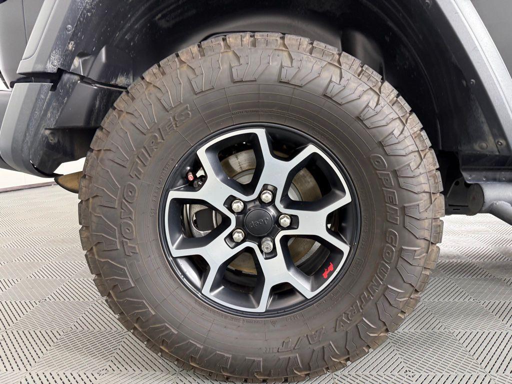 used 2019 Jeep Wrangler Unlimited car, priced at $29,495