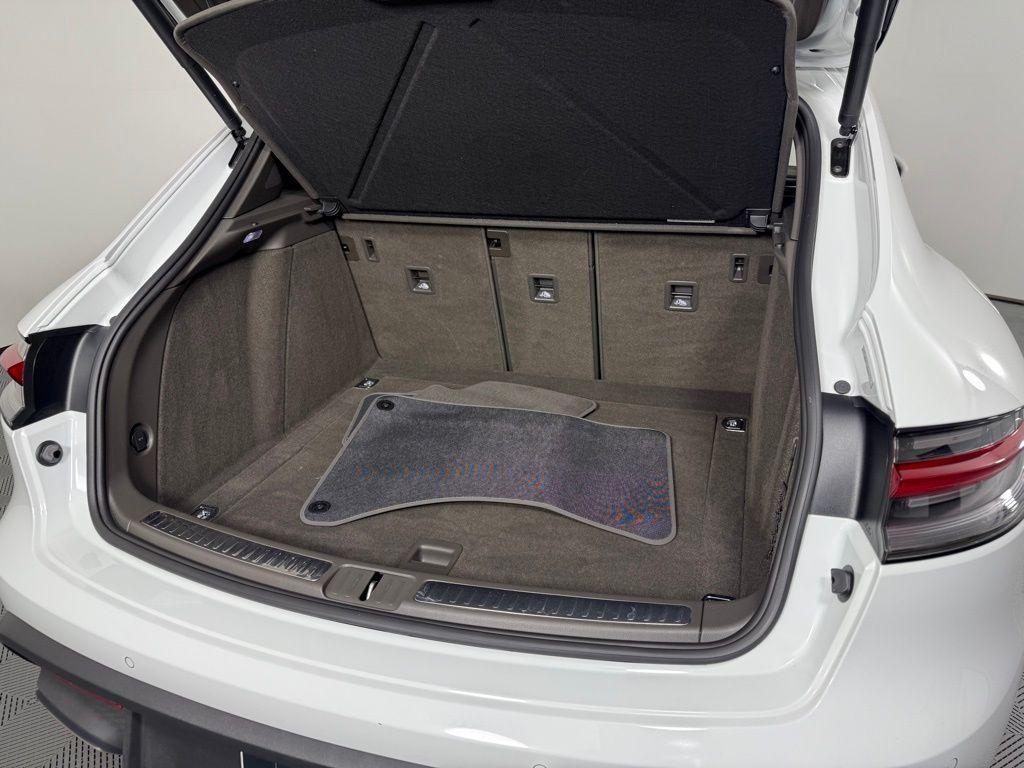 used 2024 Porsche Macan car, priced at $54,295