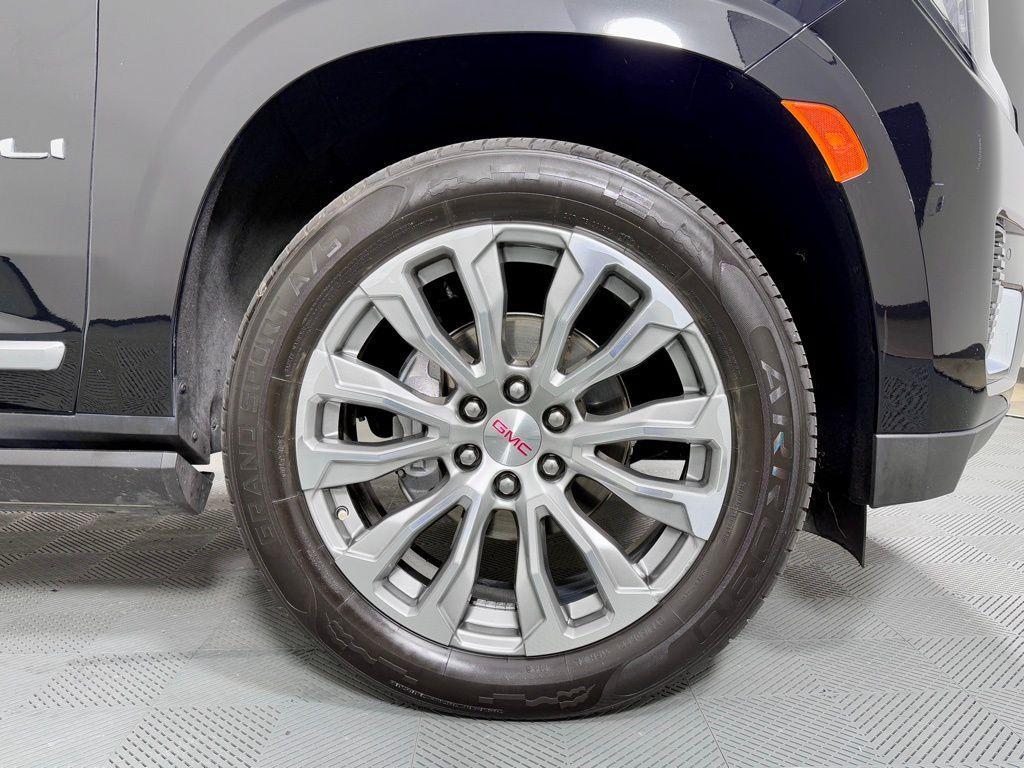 used 2023 GMC Yukon car, priced at $59,495