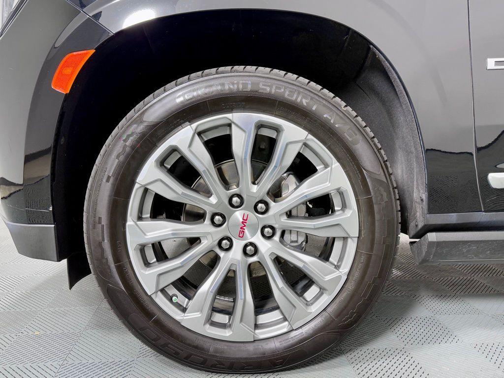 used 2023 GMC Yukon car, priced at $59,495