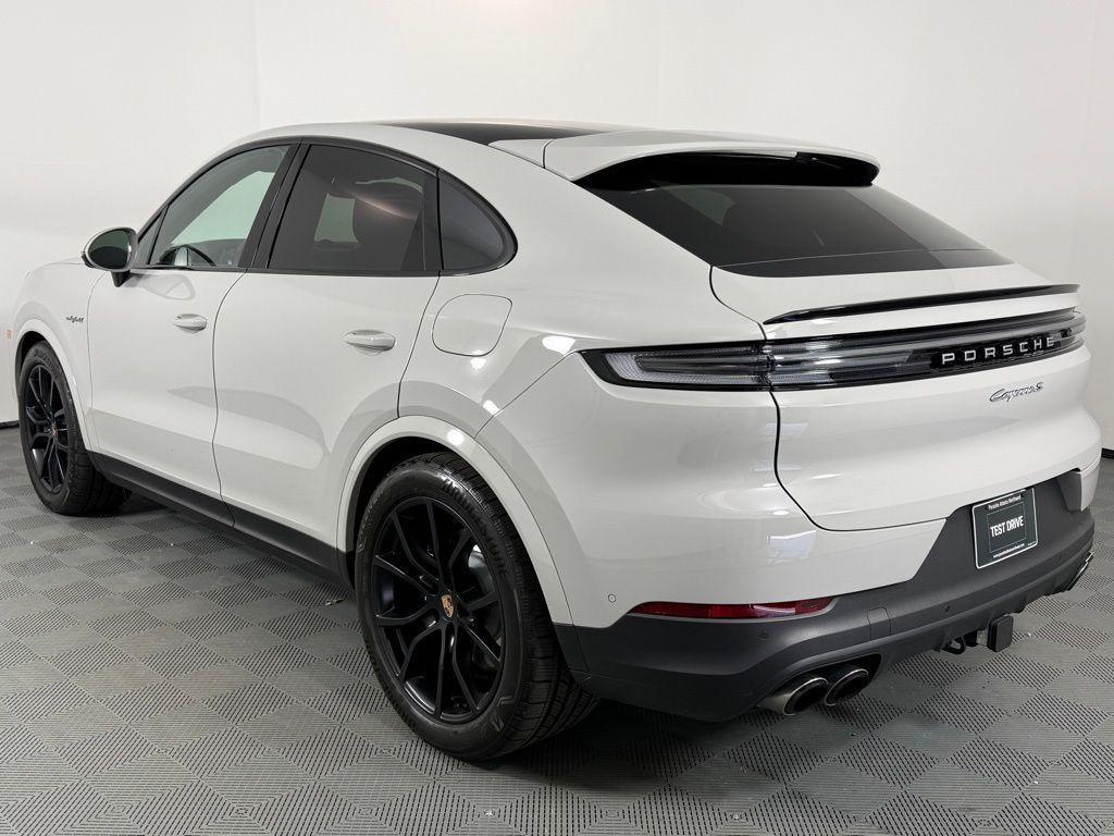 used 2025 Porsche Cayenne car, priced at $130,995
