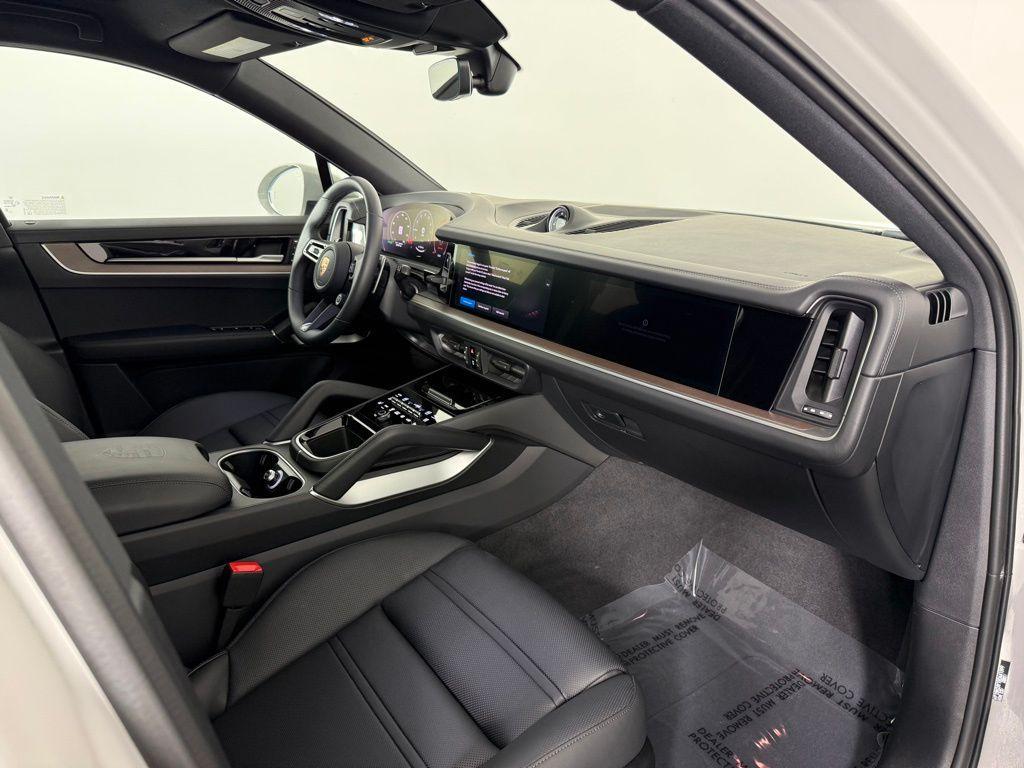 used 2025 Porsche Cayenne car, priced at $130,995