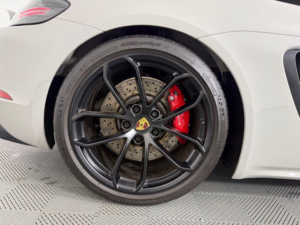used 2021 Porsche 718 Spyder car, priced at $124,995