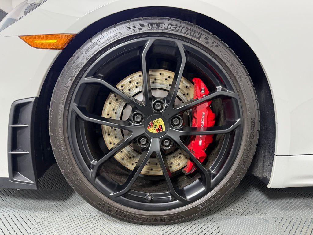 used 2021 Porsche 718 Spyder car, priced at $124,995