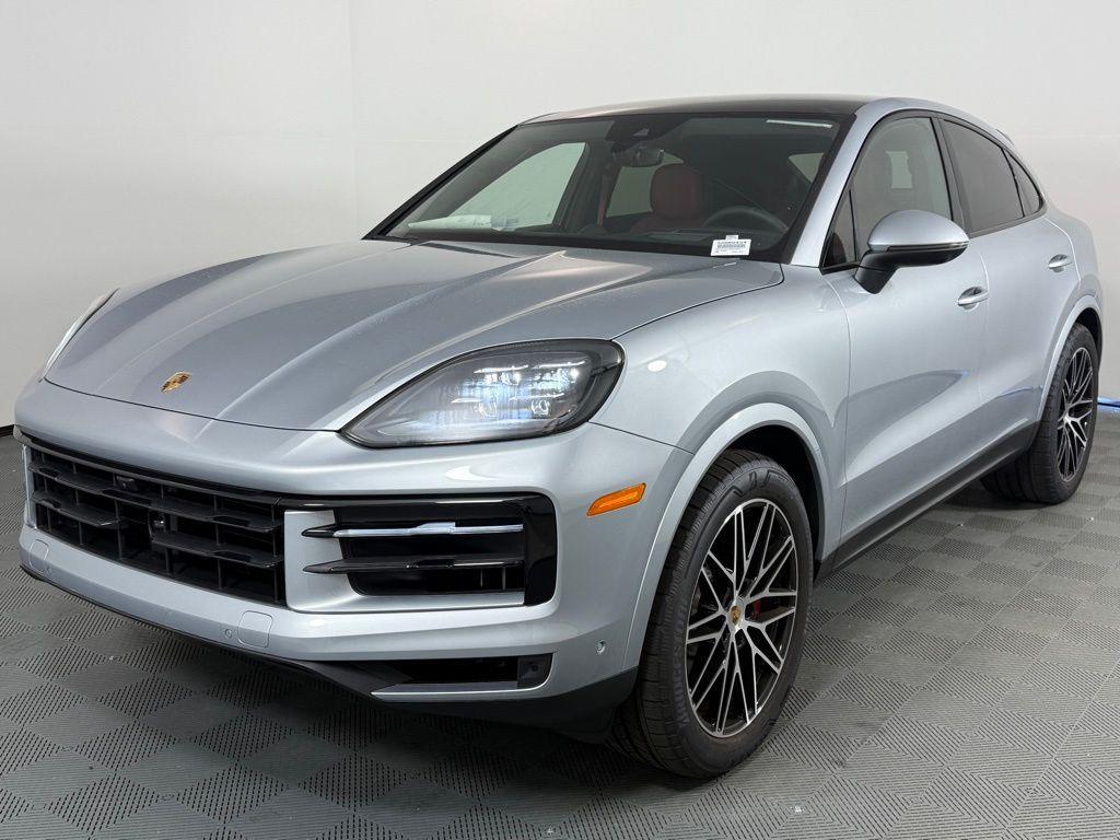 new 2025 Porsche Cayenne car