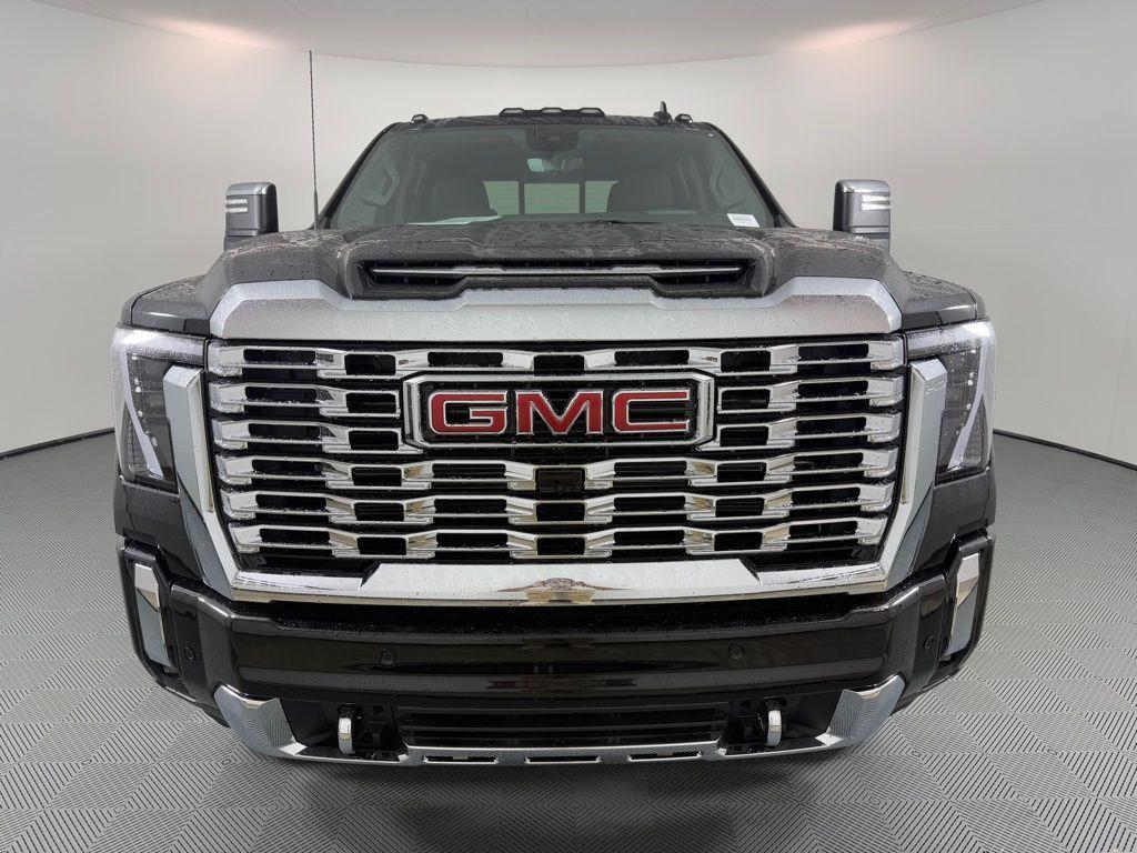 used 2025 GMC Sierra 2500 car, priced at $78,495