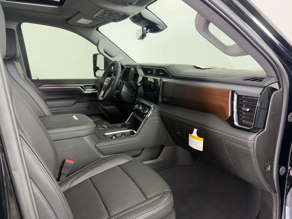 used 2025 GMC Sierra 2500 car, priced at $78,495