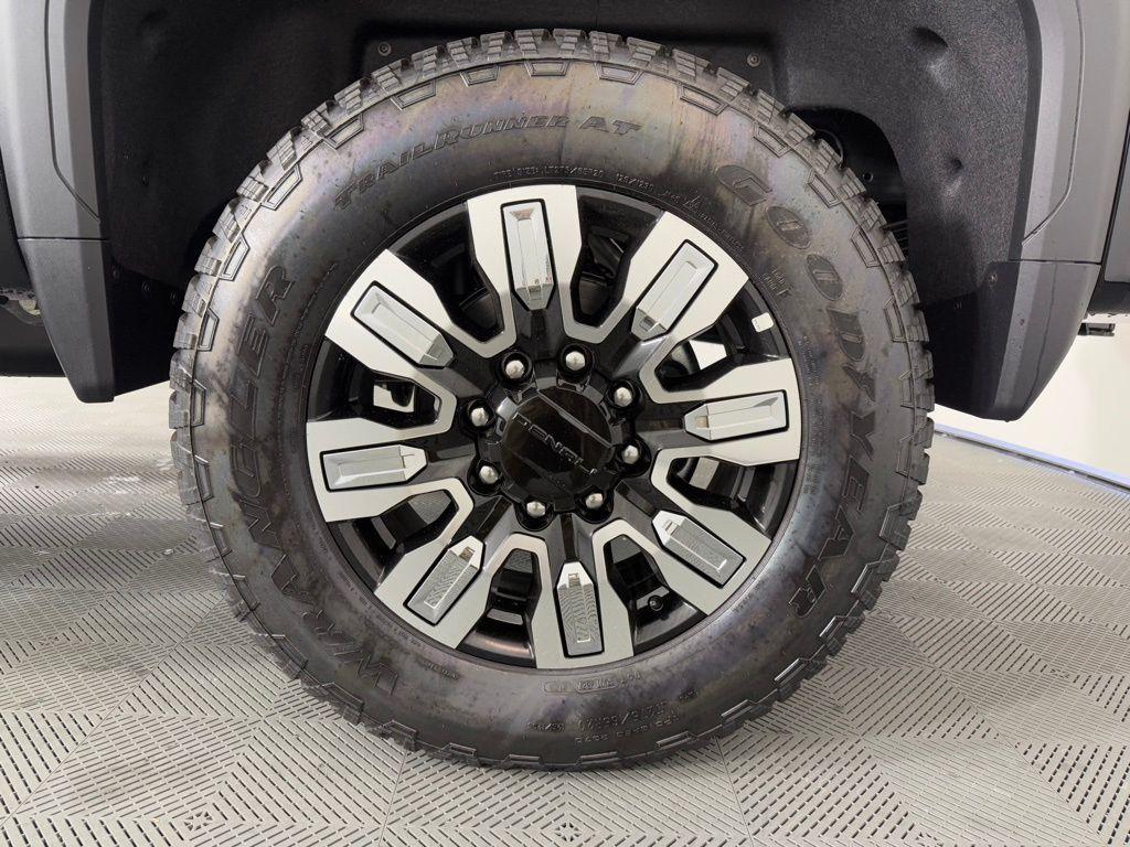 used 2025 GMC Sierra 2500 car, priced at $78,495