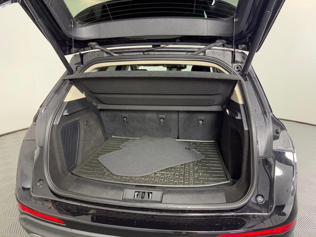 used 2023 Lincoln Corsair car, priced at $35,495