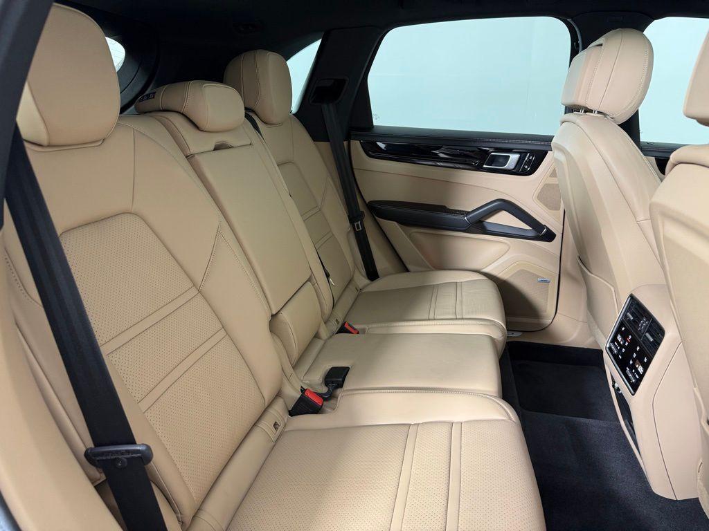 used 2021 Porsche Cayenne car, priced at $49,995