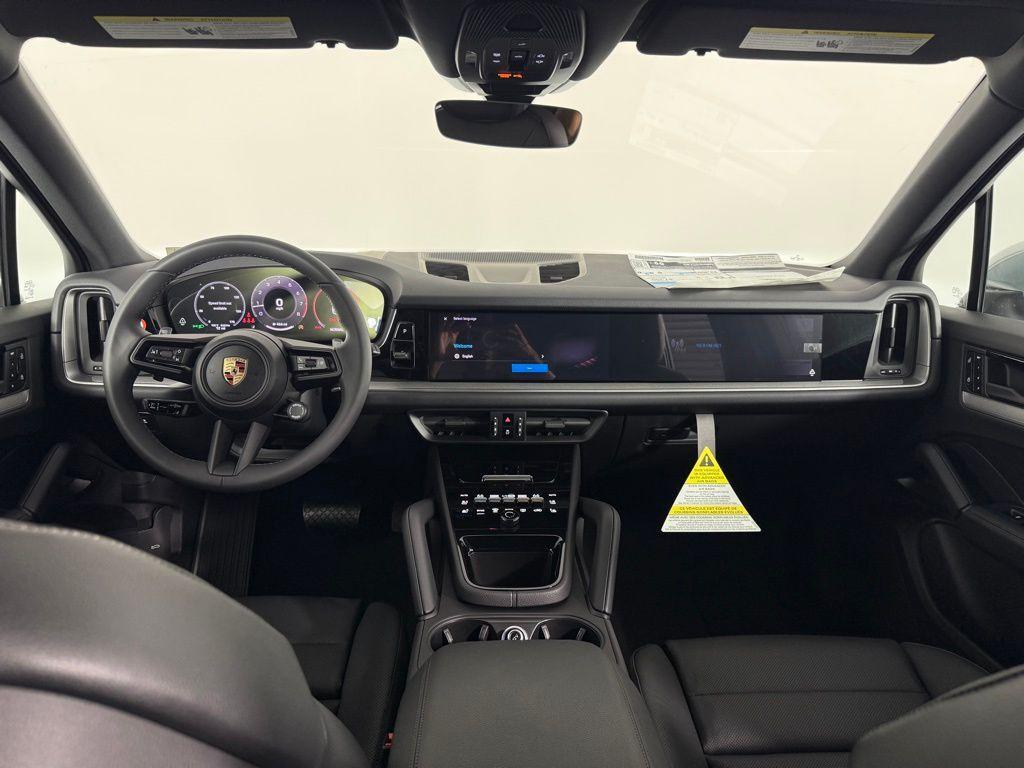 new 2025 Porsche Cayenne car, priced at $101,735