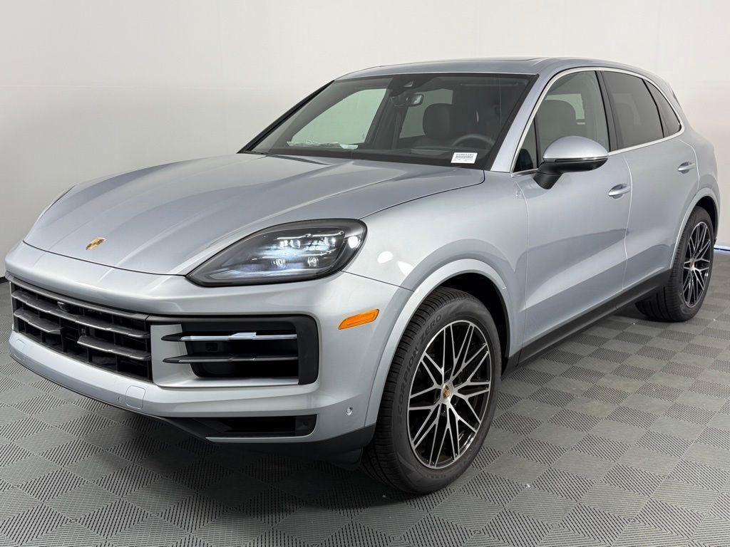 new 2025 Porsche Cayenne car, priced at $101,735