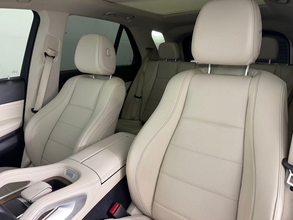 used 2022 Mercedes-Benz GLE 350 car, priced at $39,995