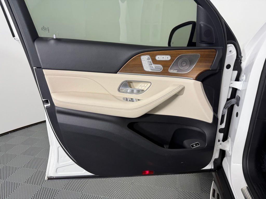 used 2022 Mercedes-Benz GLE 350 car, priced at $39,995