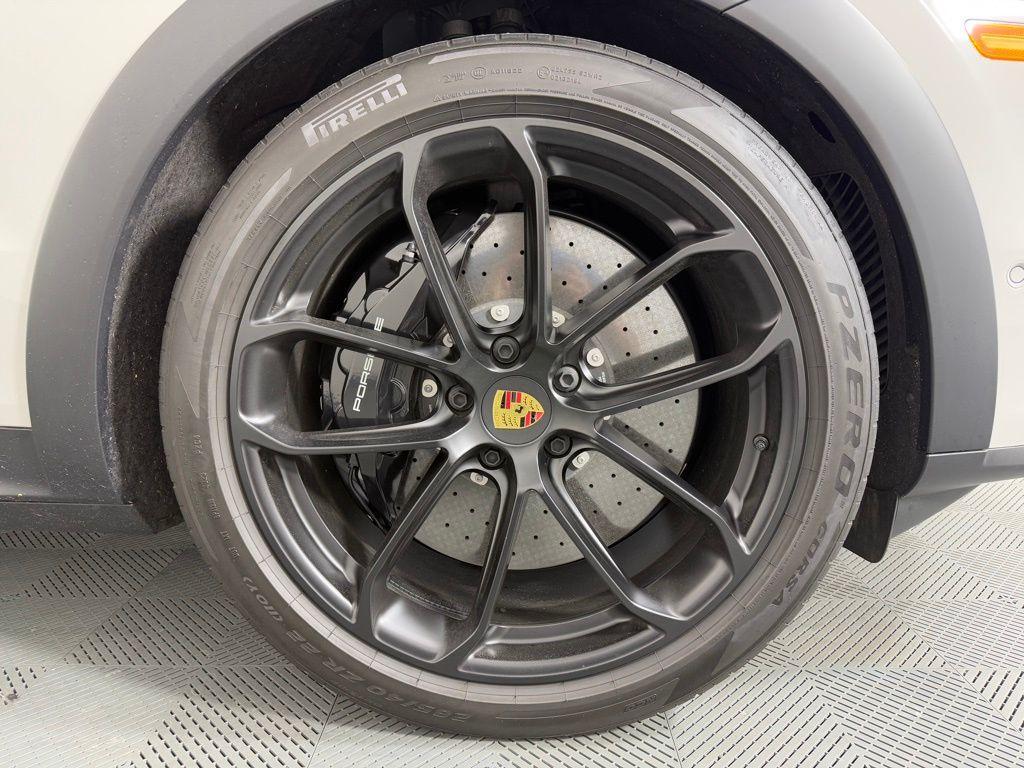 used 2024 Porsche Cayenne car, priced at $179,995