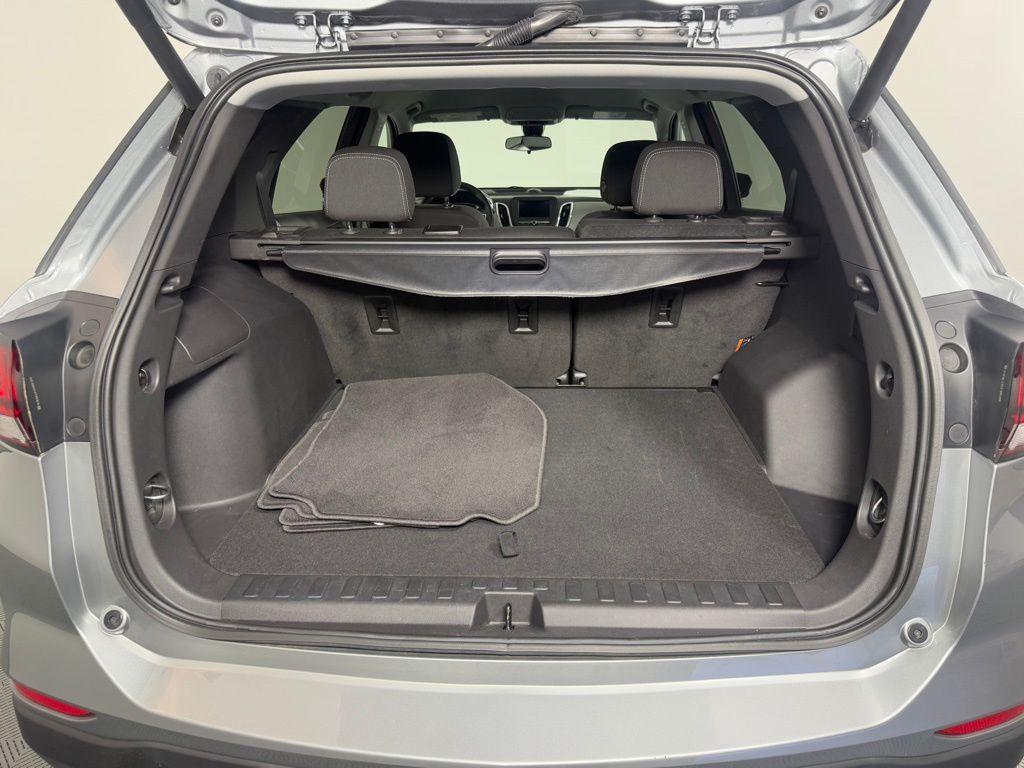 used 2023 Chevrolet Equinox car, priced at $21,295