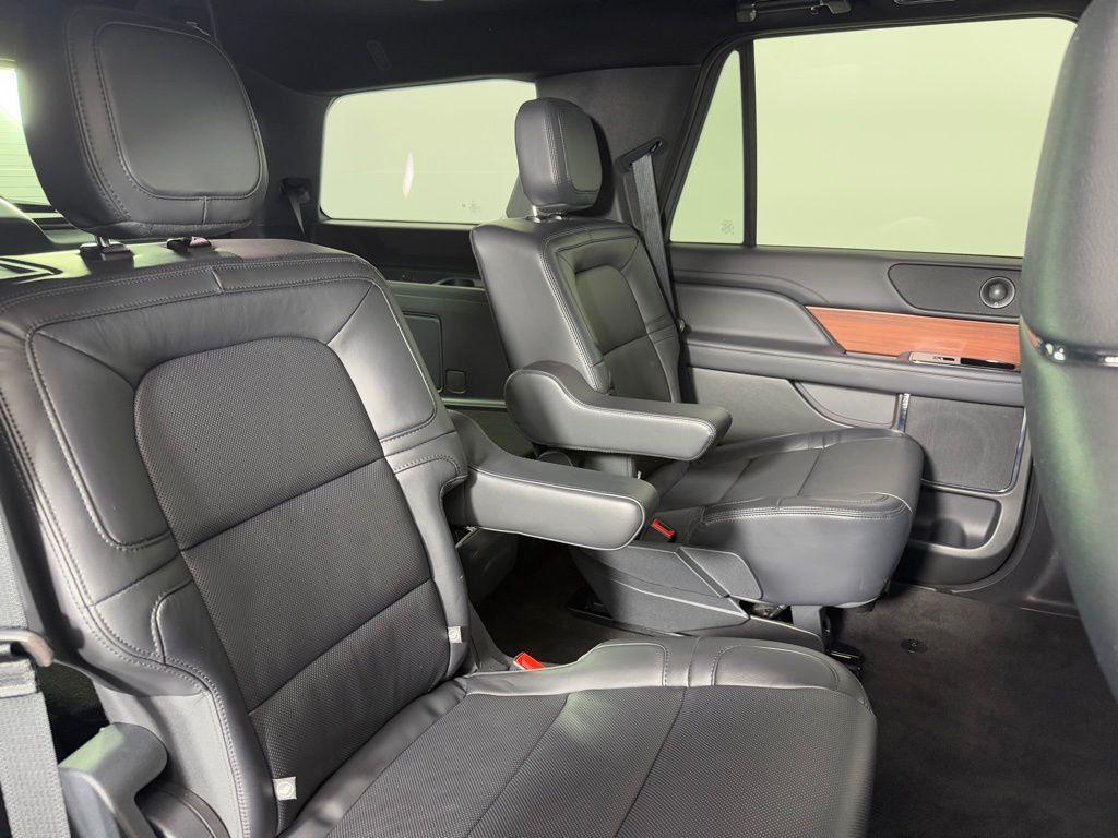 used 2024 Lincoln Navigator car, priced at $66,995
