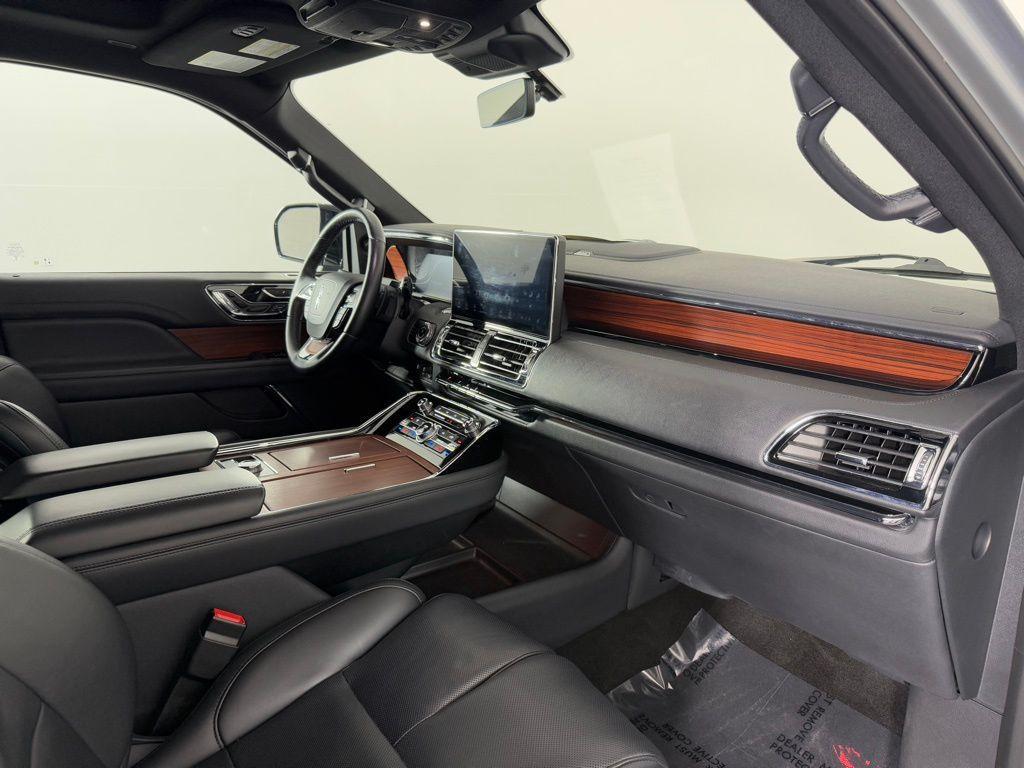 used 2024 Lincoln Navigator car, priced at $66,995