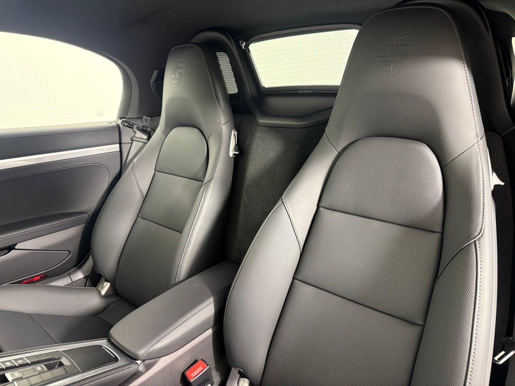 new 2025 Porsche 718 Boxster car, priced at $100,085