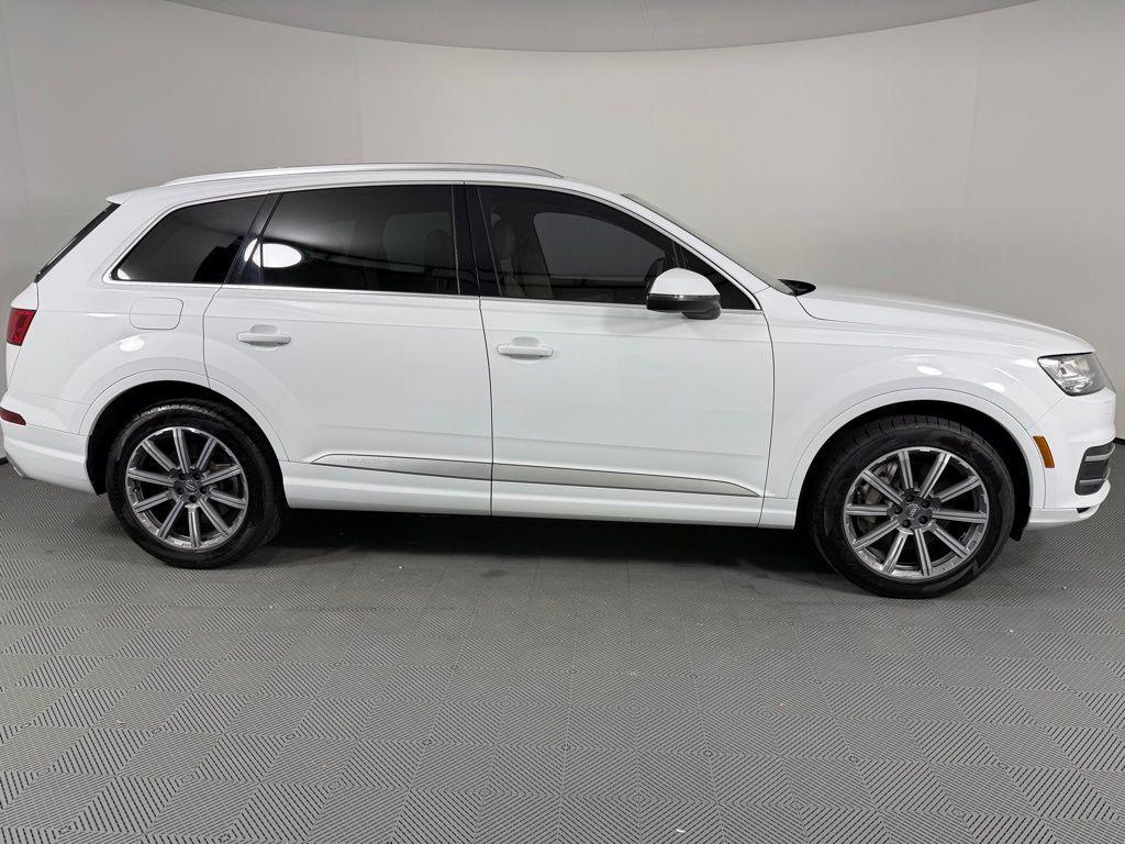 used 2018 Audi Q7 car, priced at $17,495