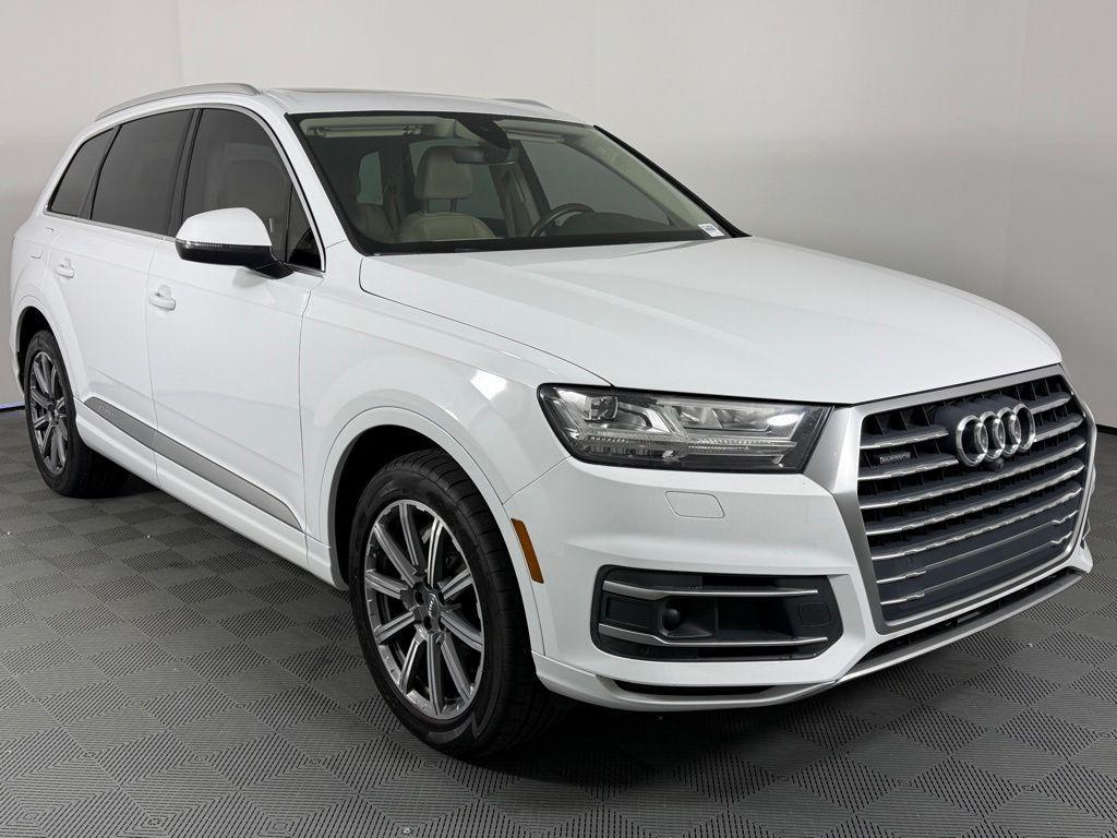 used 2018 Audi Q7 car, priced at $17,495
