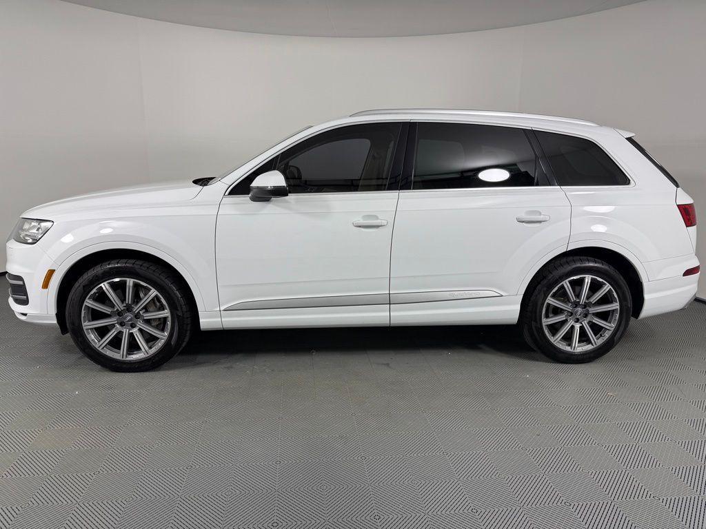 used 2018 Audi Q7 car, priced at $17,495
