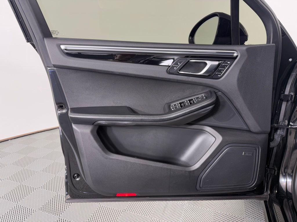 used 2018 Porsche Macan car, priced at $34,495