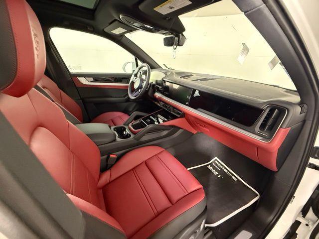 new 2025 Porsche Cayenne car, priced at $103,725