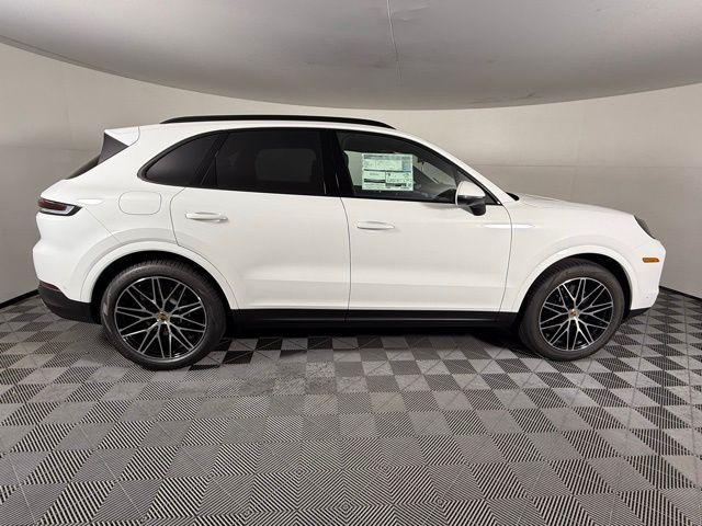 new 2025 Porsche Cayenne car, priced at $103,725