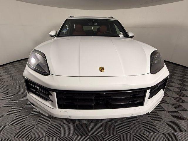 new 2025 Porsche Cayenne car, priced at $103,725