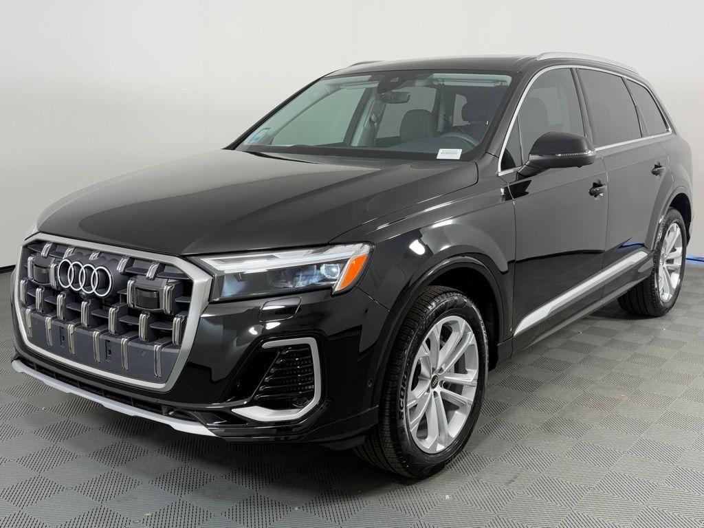 used 2025 Audi Q7 car, priced at $58,495