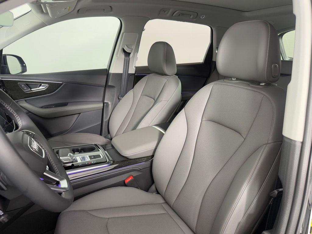 used 2025 Audi Q7 car, priced at $58,495
