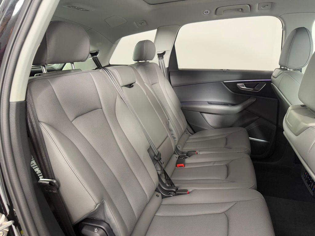 used 2025 Audi Q7 car, priced at $58,495