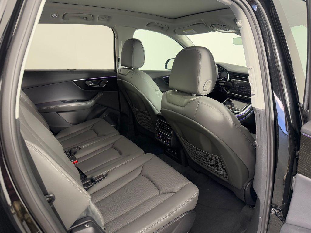used 2025 Audi Q7 car, priced at $58,495