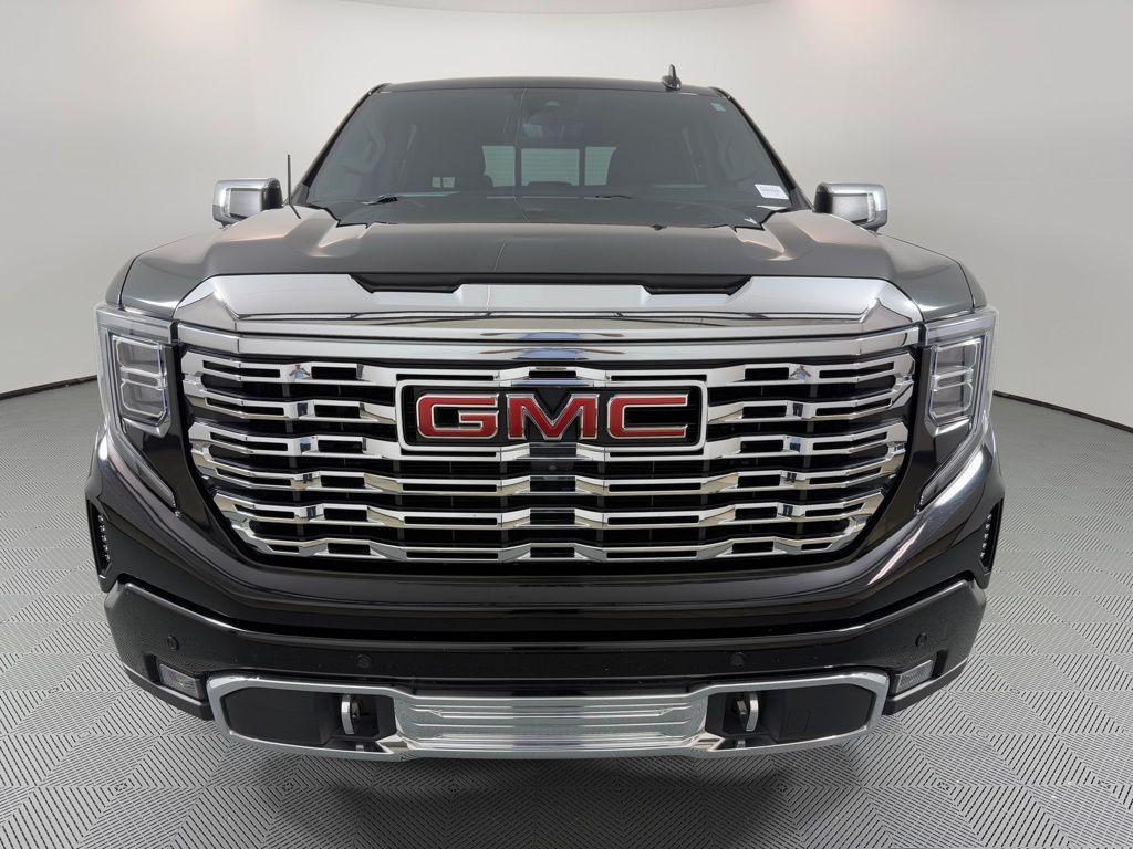 used 2023 GMC Sierra 1500 car, priced at $42,495